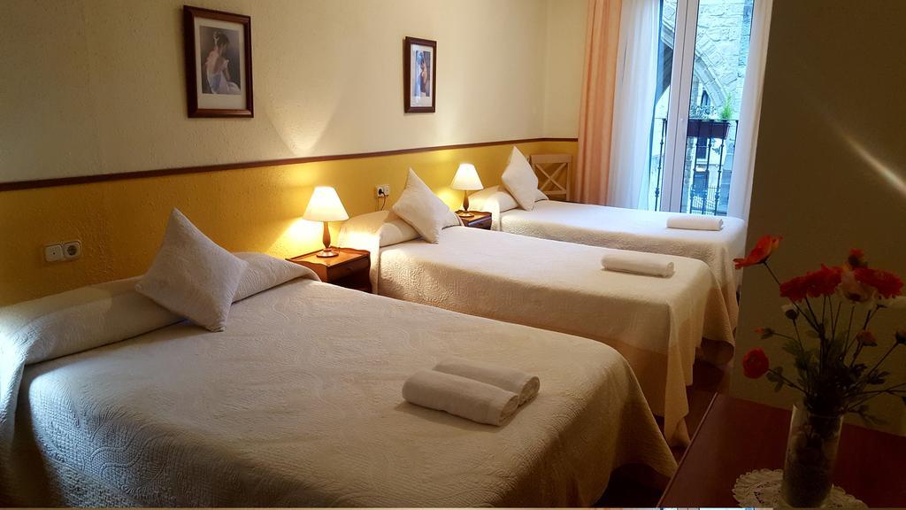 Pension Ibai San Sebastian Exterior photo