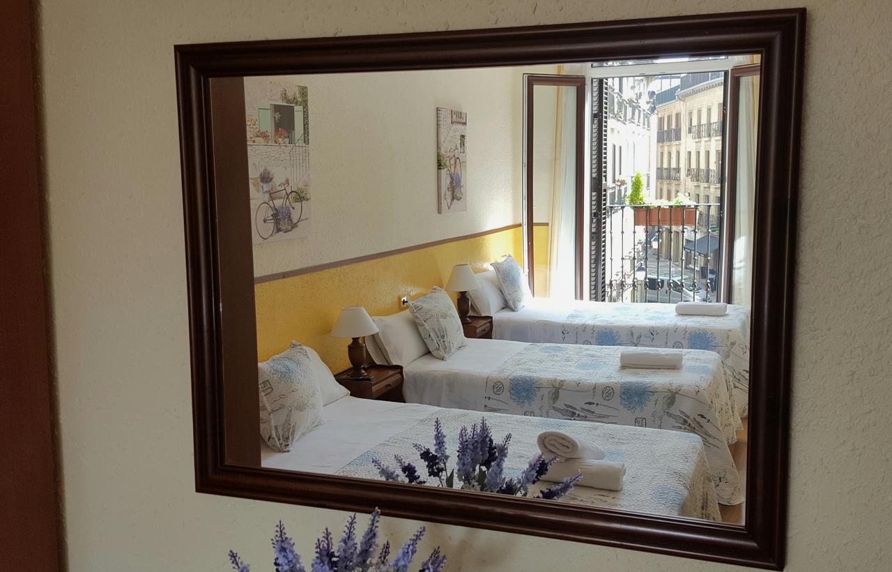 Pension Ibai San Sebastian Exterior photo